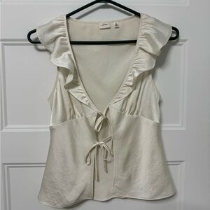 Aritzia WILFRED Tonka Satin Blouse